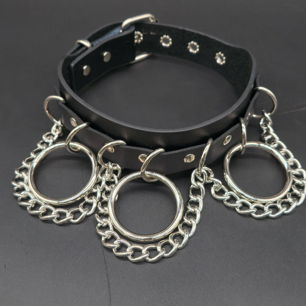 GENUINE LEATHER  1 3/4" WIDE CHAIN RING BONDAGE CHOKER