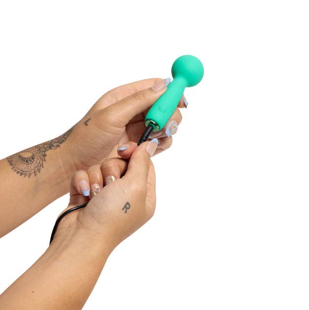 Unbound Bean Mini Travel Wand Vibrator