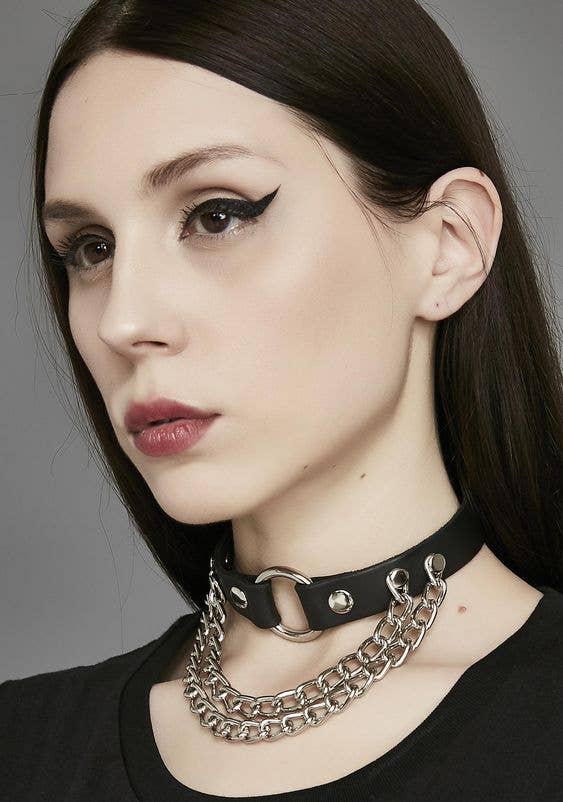 HANGING CHIAN RING CHOKER